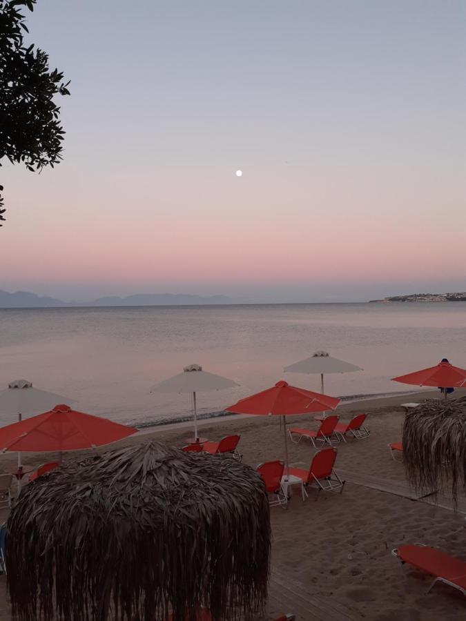 Coral Villas Kómboi Buitenkant foto