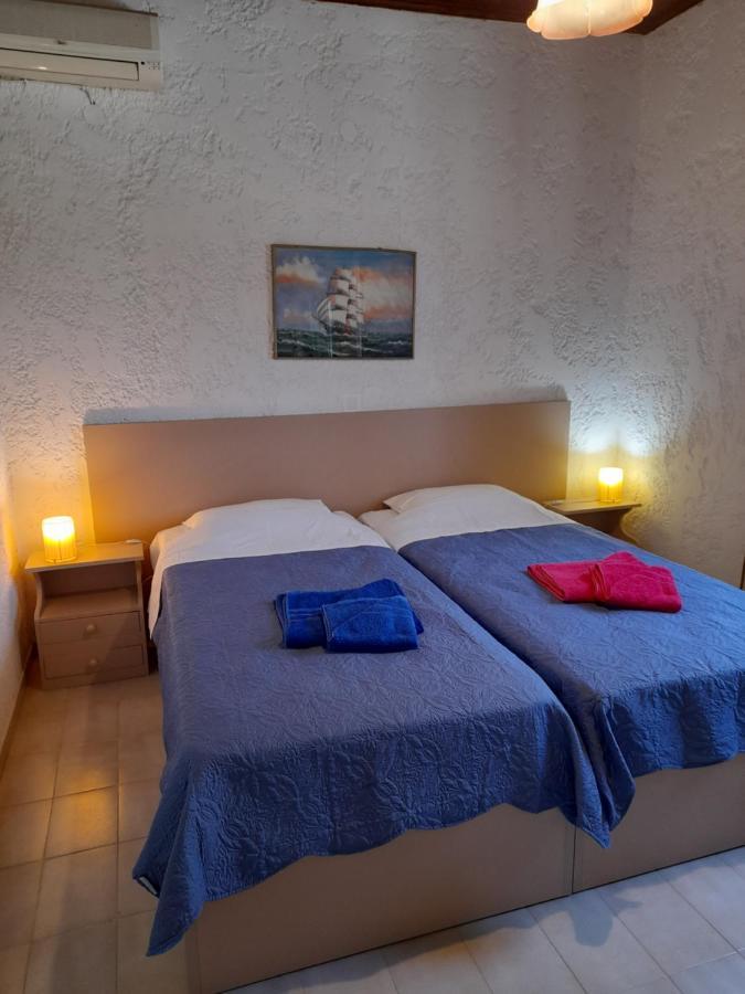 Coral Villas Kómboi Buitenkant foto